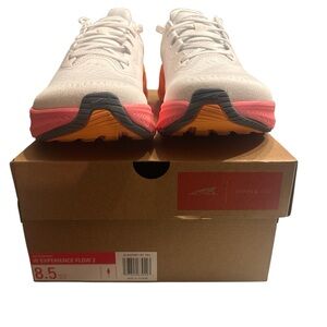 Altra Women's Experience Flow 2 Running Shoes